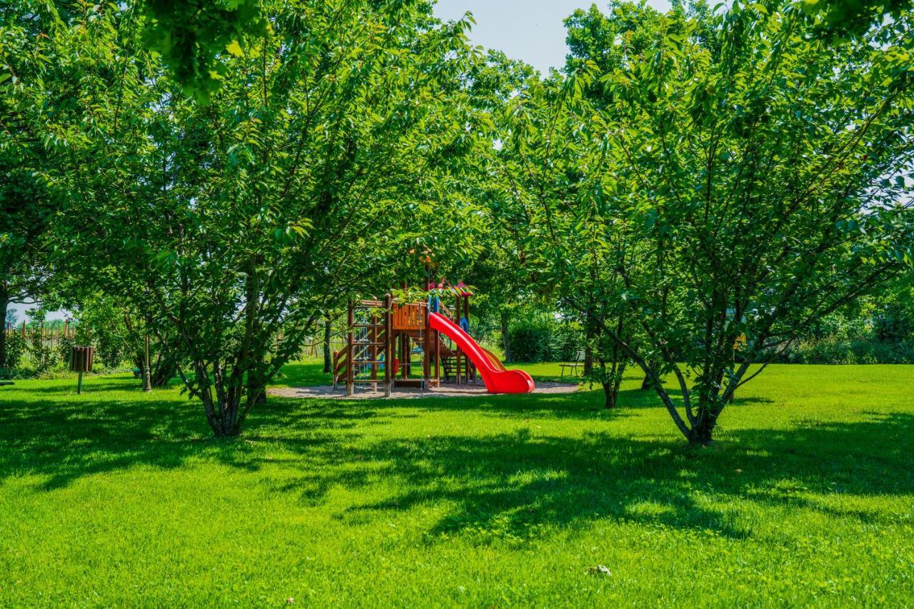 Agriturismo Il Brugnolo Scandiano Exterior foto